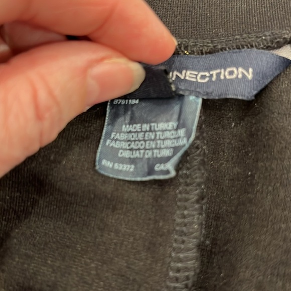 French Connection | Black & Gold Metallic Striped Full Mini Skirt‎ | Size 8 - Picture 8 of 9